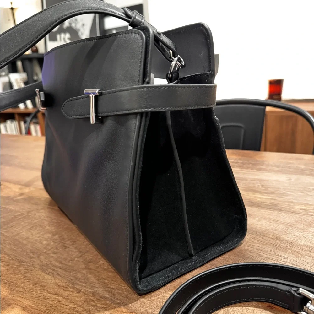 Le Tanneur LARGE SHOULDERBAG IN SMOOTH LEATHER AND NUBUCK - Picture 8 of 10